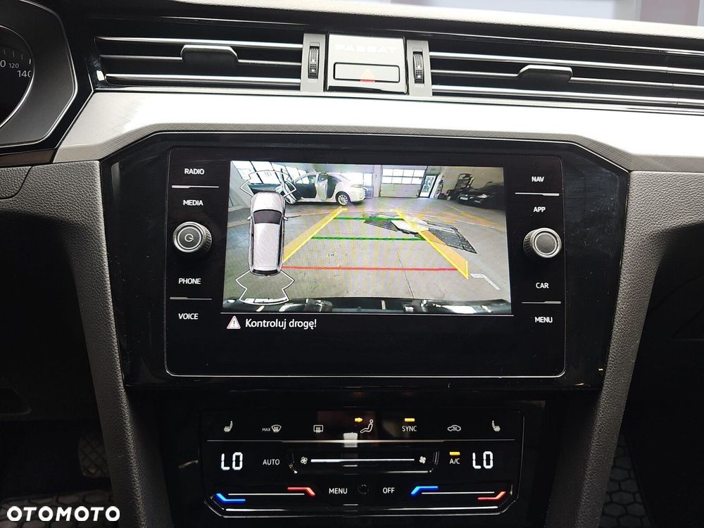 Volkswagen Passat Variant 1.5 TSI EVO Business DSG - 17