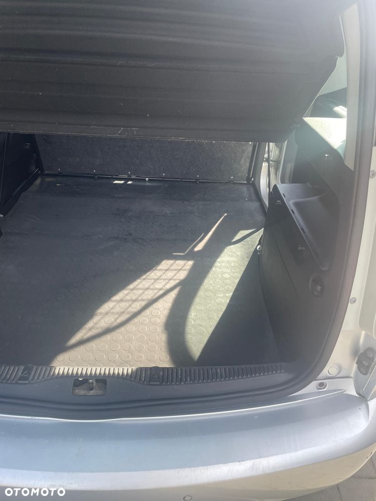 Škoda Roomster Premia - 11