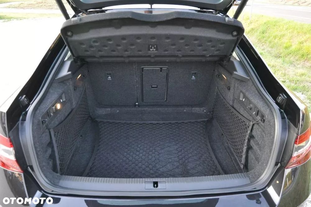 Skoda Superb 2.0 TSI L&K DSG - 29