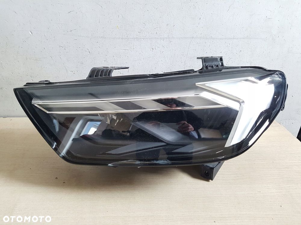 audi a1 17^ lewy reflektor lampa full led 82a941033d - 2