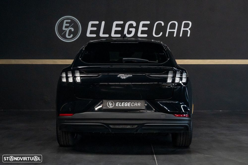 Ford Mustang Mach-E Premium AWD - 11