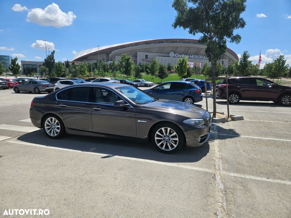 BMW Seria 5 525d xDrive - 1