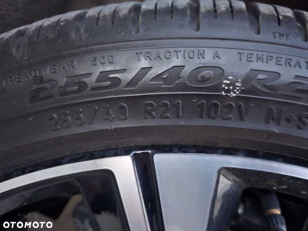 Volvo XC 60 B5 B AWD Plus Bright - 18