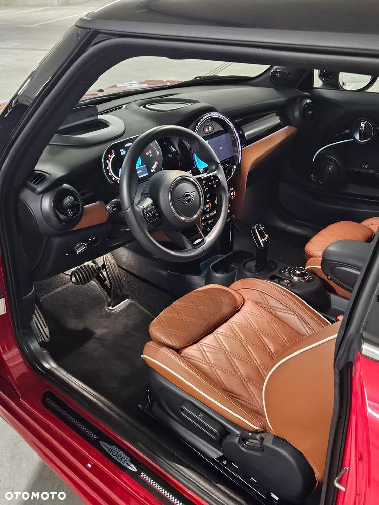MINI John Cooper Works - 10