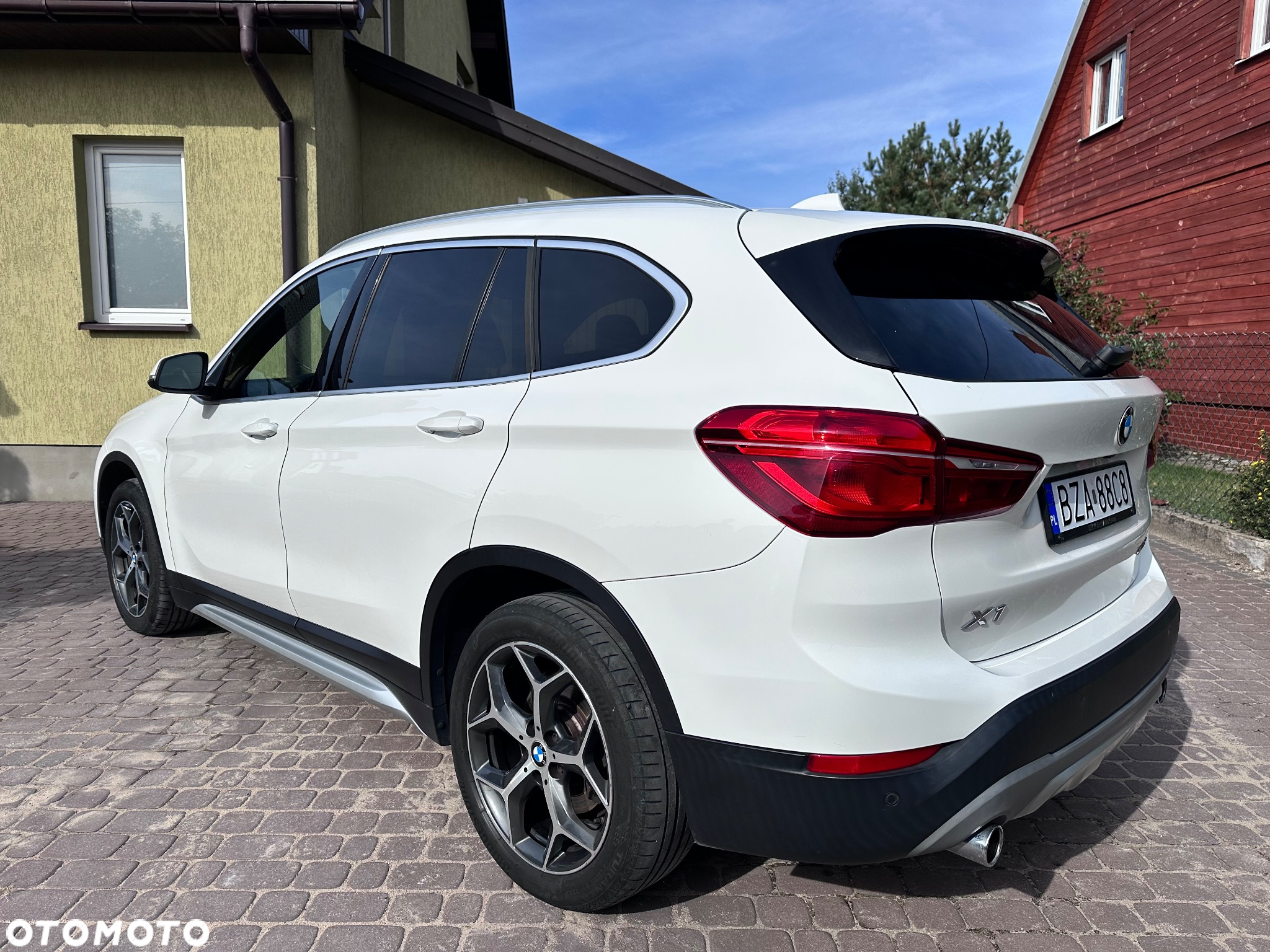 BMW X1 - 5