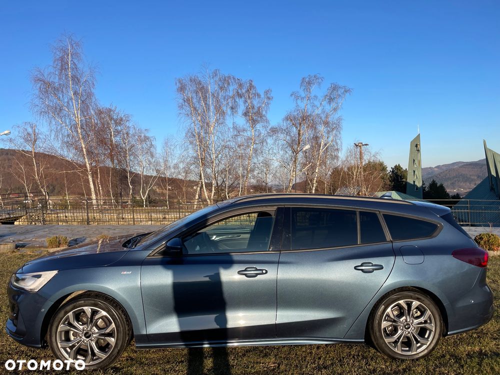 Ford Focus 1.0 EcoBoost Hybrid ST-LINE X - 8