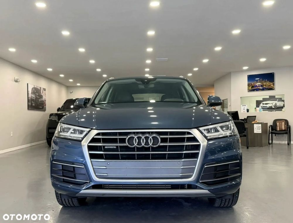 Audi Q5 2.0 TFSI Quattro S tronic design - 2