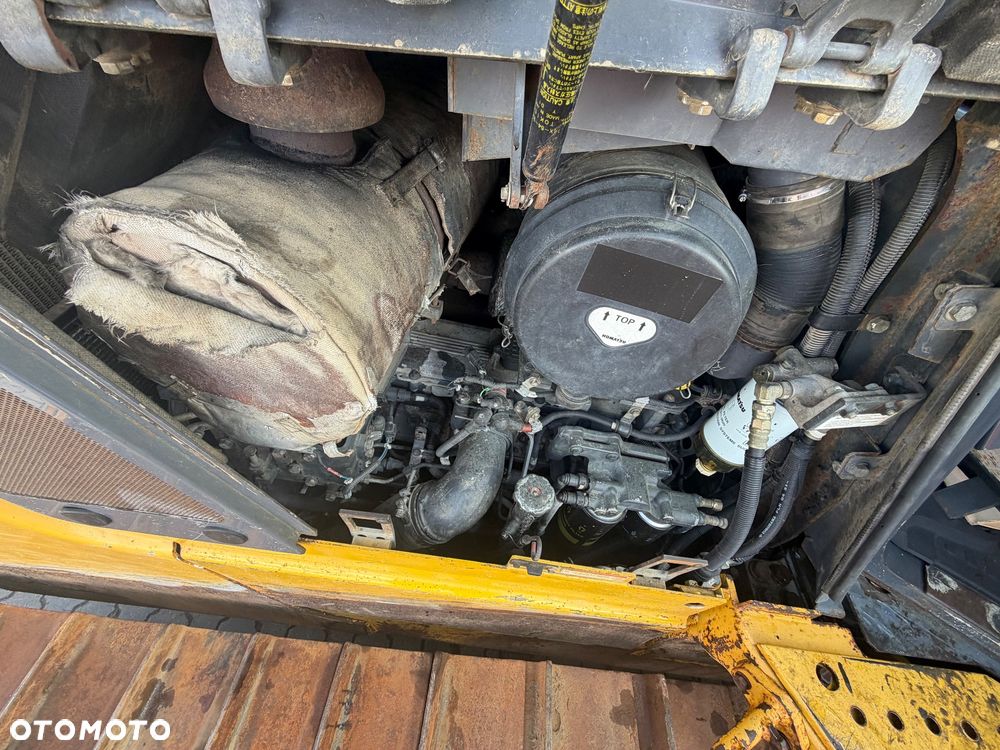 Komatsu D65PX-15 - 16