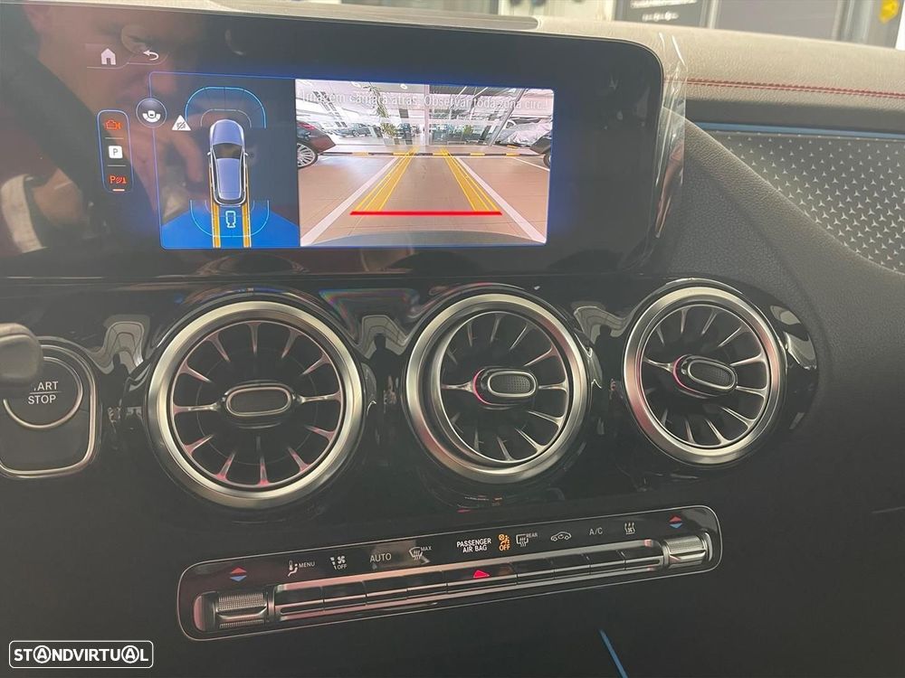 Mercedes-Benz EQA 250+ AMG Line - 13