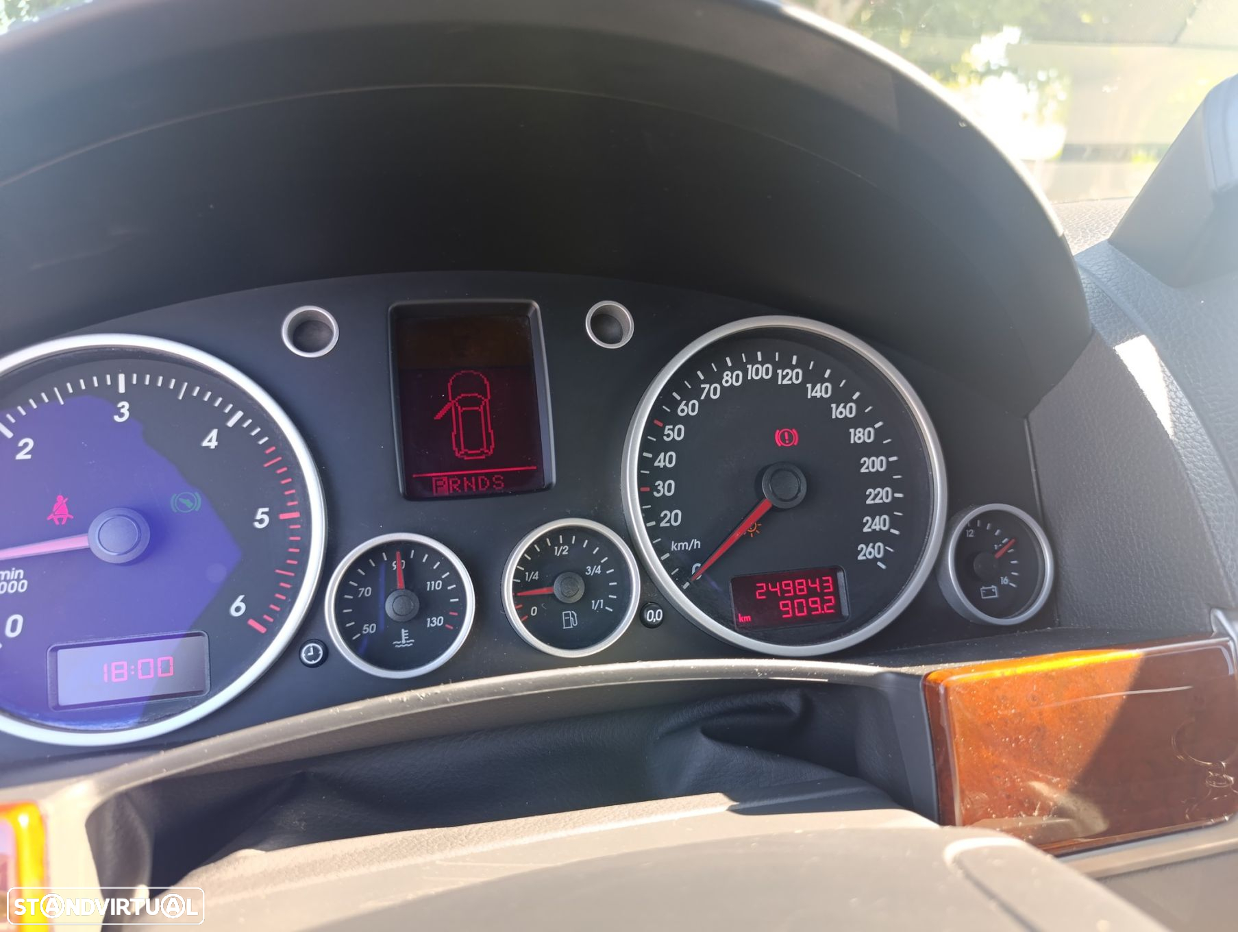 VW Touareg 2.5 TDi Tiptronic - 8