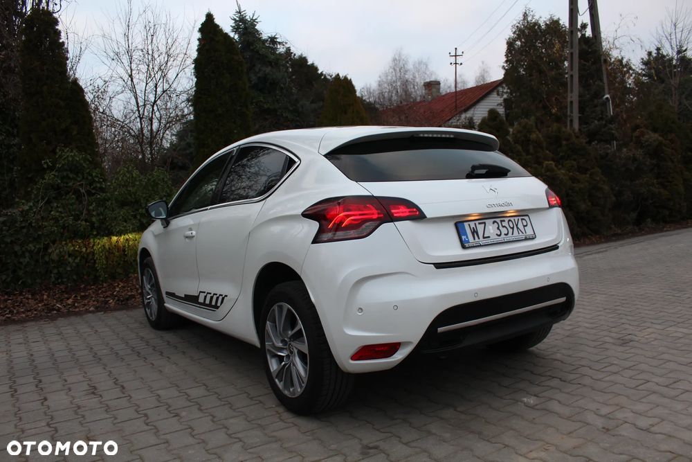 Citroën DS4 VTi 120 Urban Show - 6