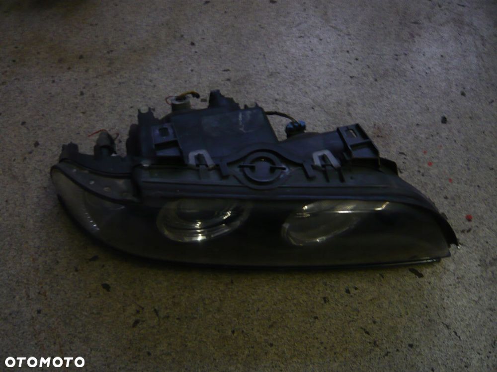 reflektor lampa prawa przód 51.13-8159306 bmw serii 5 e39 - 2