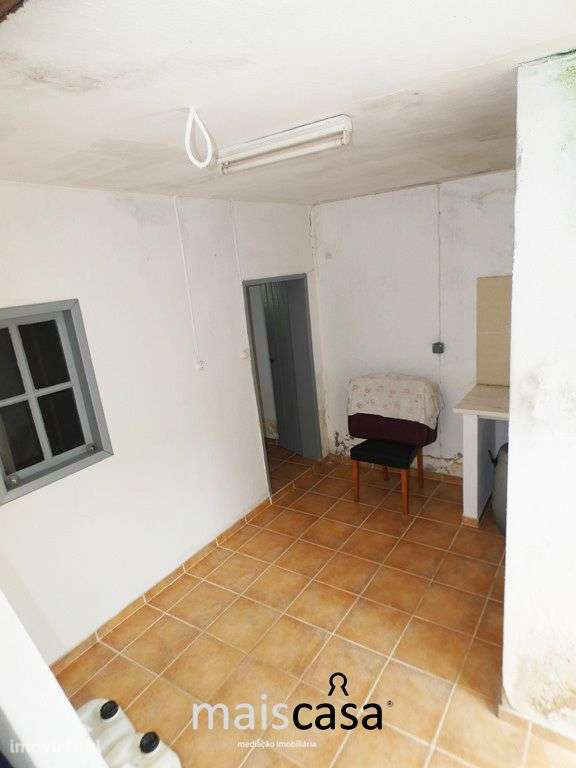 Moradia T1 para Recuperar ! - Grande imagem: 3/15