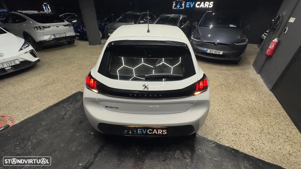 Peugeot e-208 Active Pack - 2