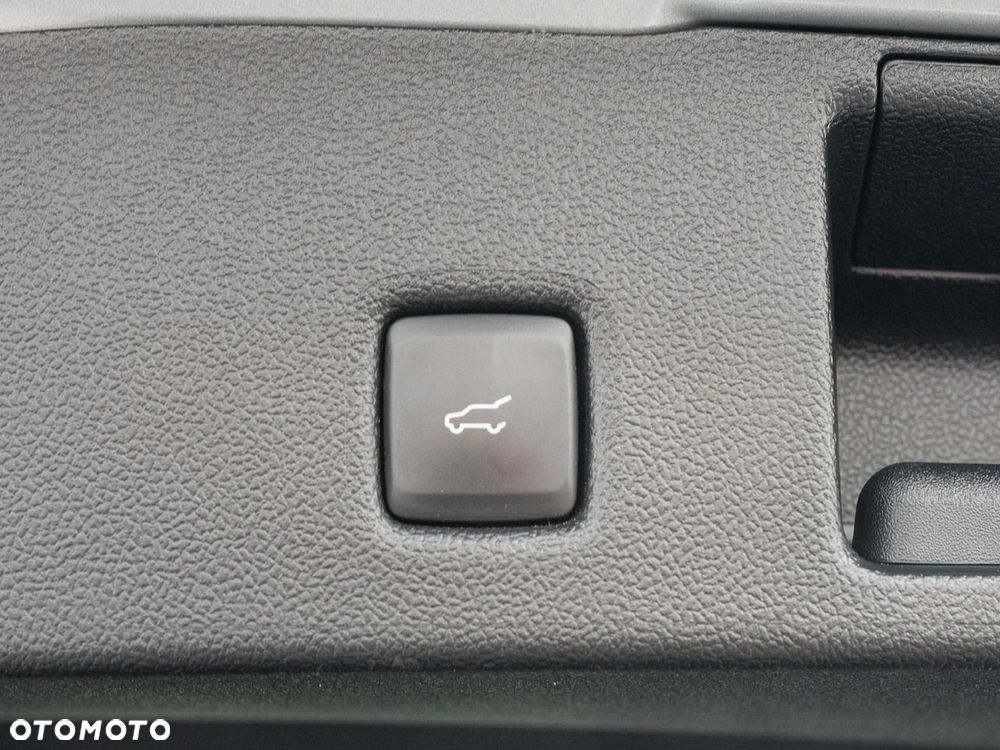 Ford Kuga 1.5 EcoBoost FWD Titanium X - 29