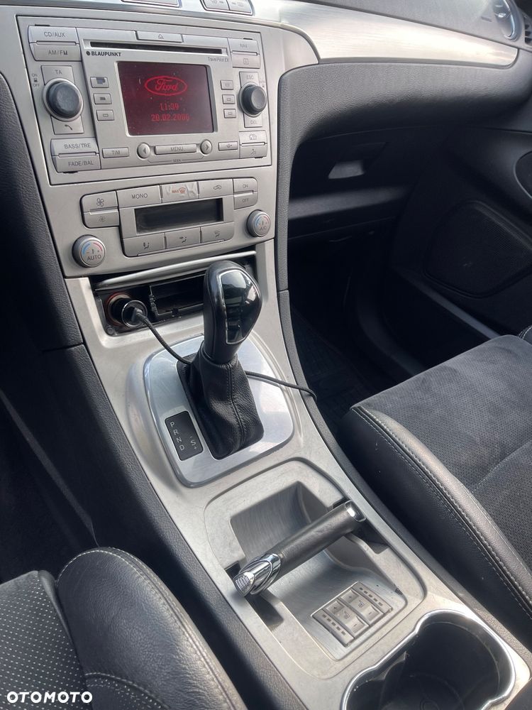 Ford S-Max 2.0 TDCi Titanium - 12