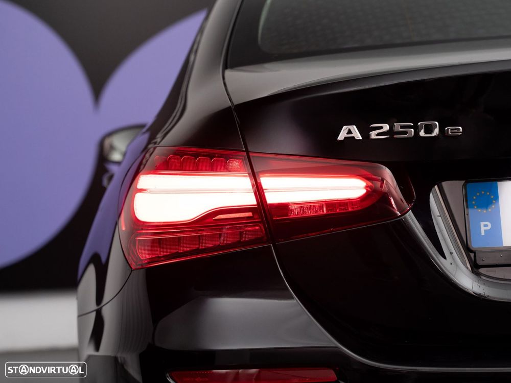 Mercedes-Benz A 250 Limousine e - 11