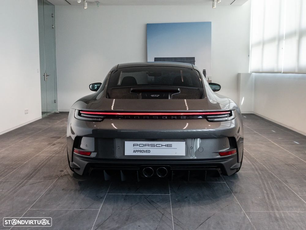 Porsche 911 (992) - 10