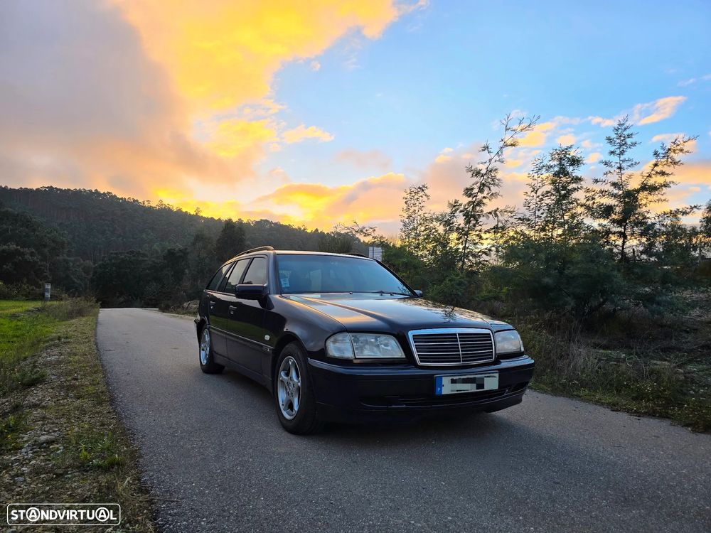 Mercedes-Benz C 250 - 1