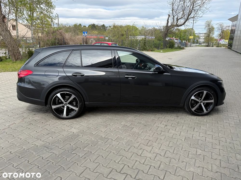 Mercedes-Benz Klasa C 220 d mHEV 4-Matic All-Terrain Avantgarde - 11