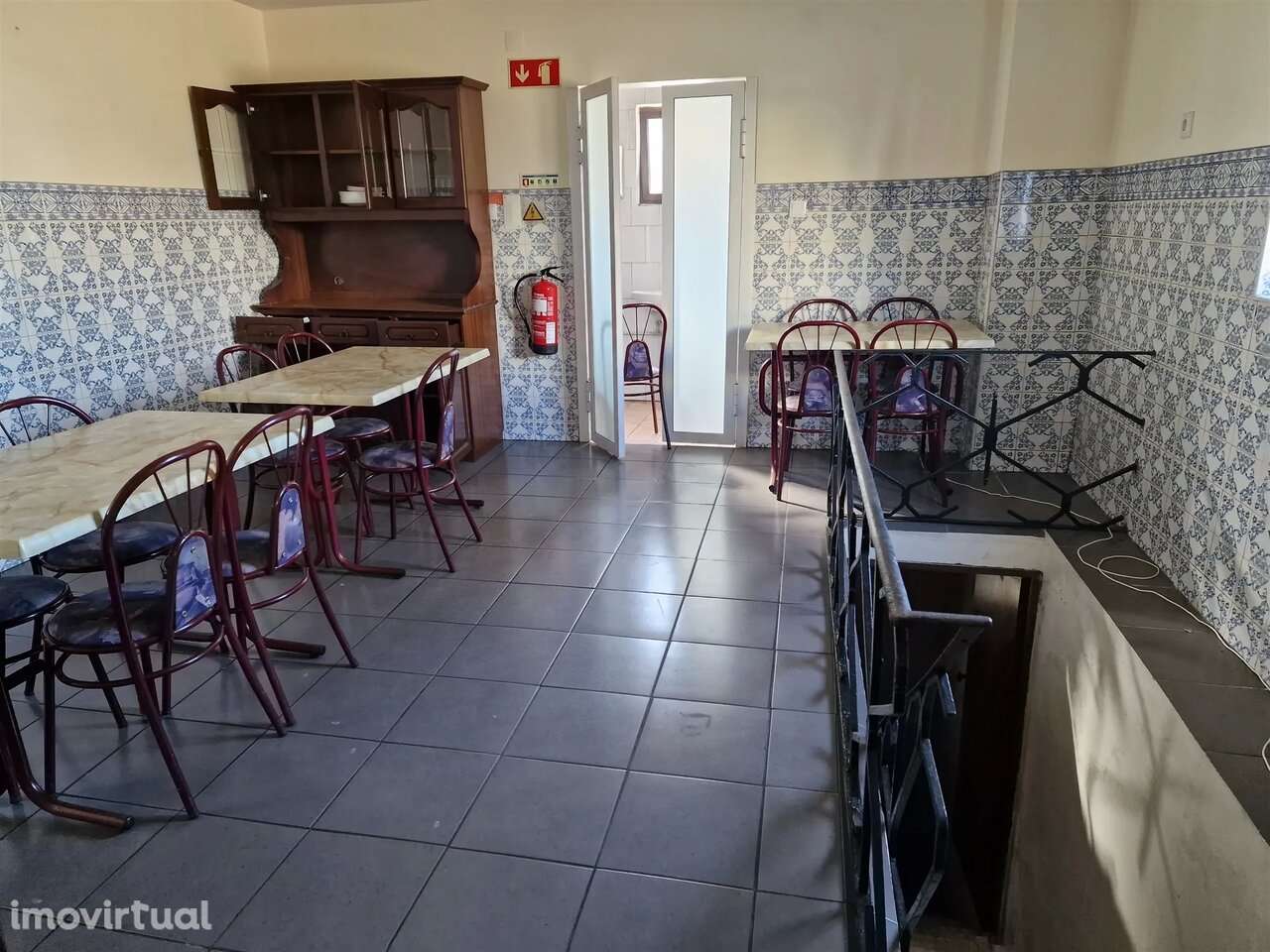 Arrendar espaço comercial em Carregosa - Grande imagem: 2/15