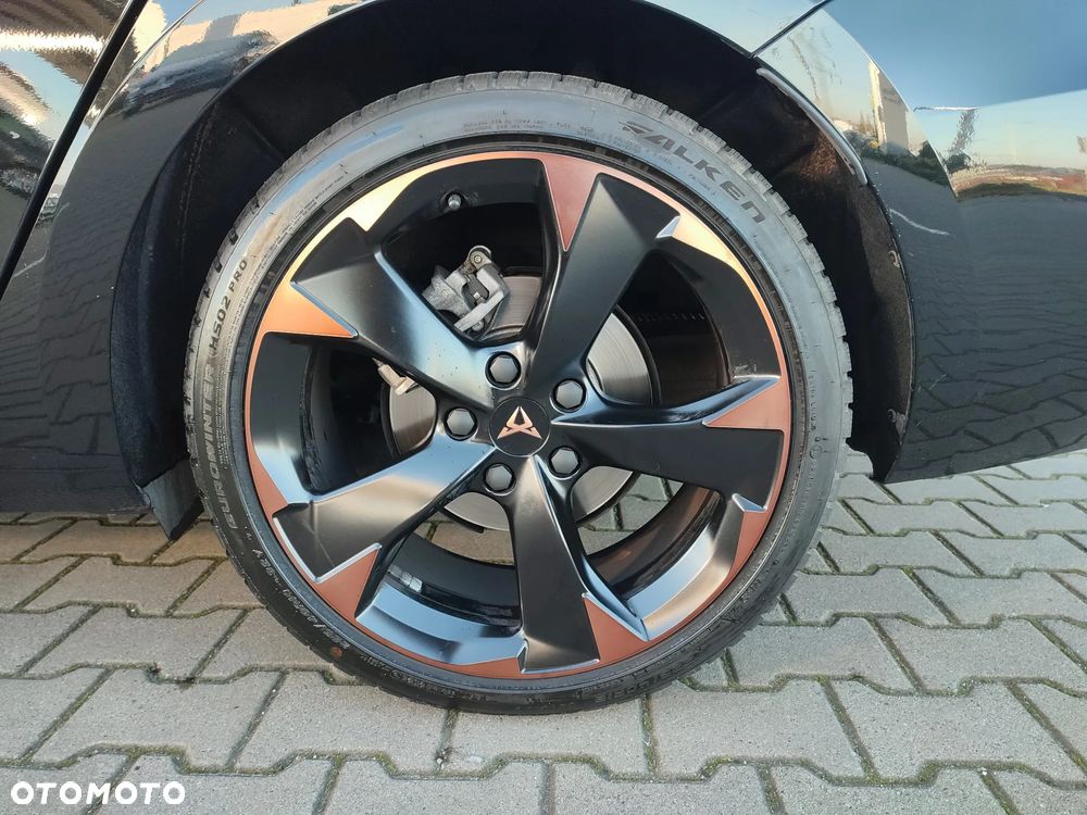 Cupra Leon 2.0 TDI DSG - 11