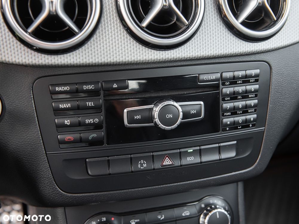 Mercedes-Benz Klasa B 220 4Matic 7G-DCT Edition - 21