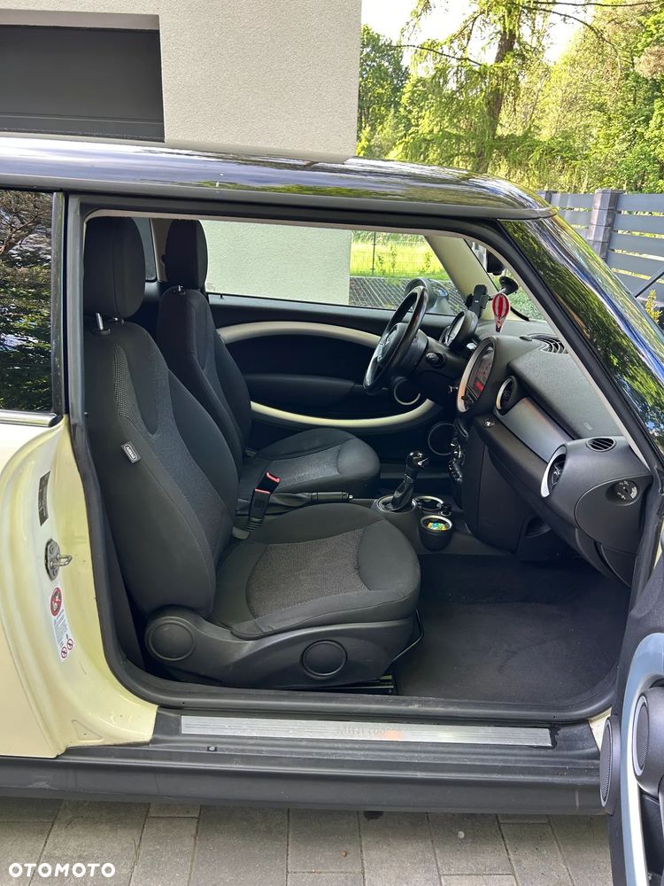 MINI Cooper D - 7