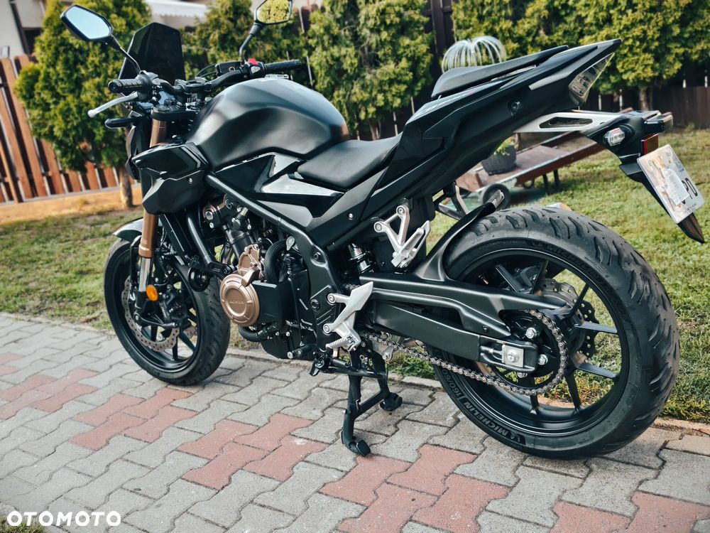 Honda CB - 21
