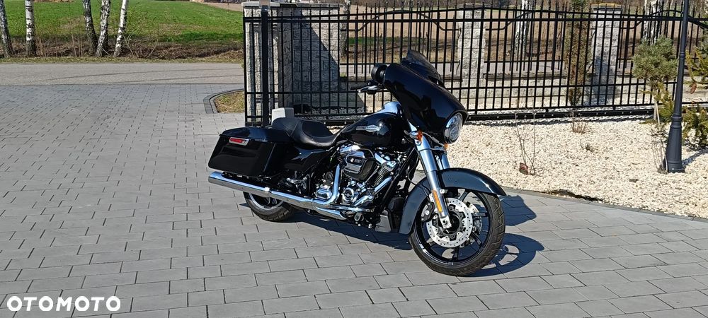 Harley-Davidson Touring Street Glide - 7