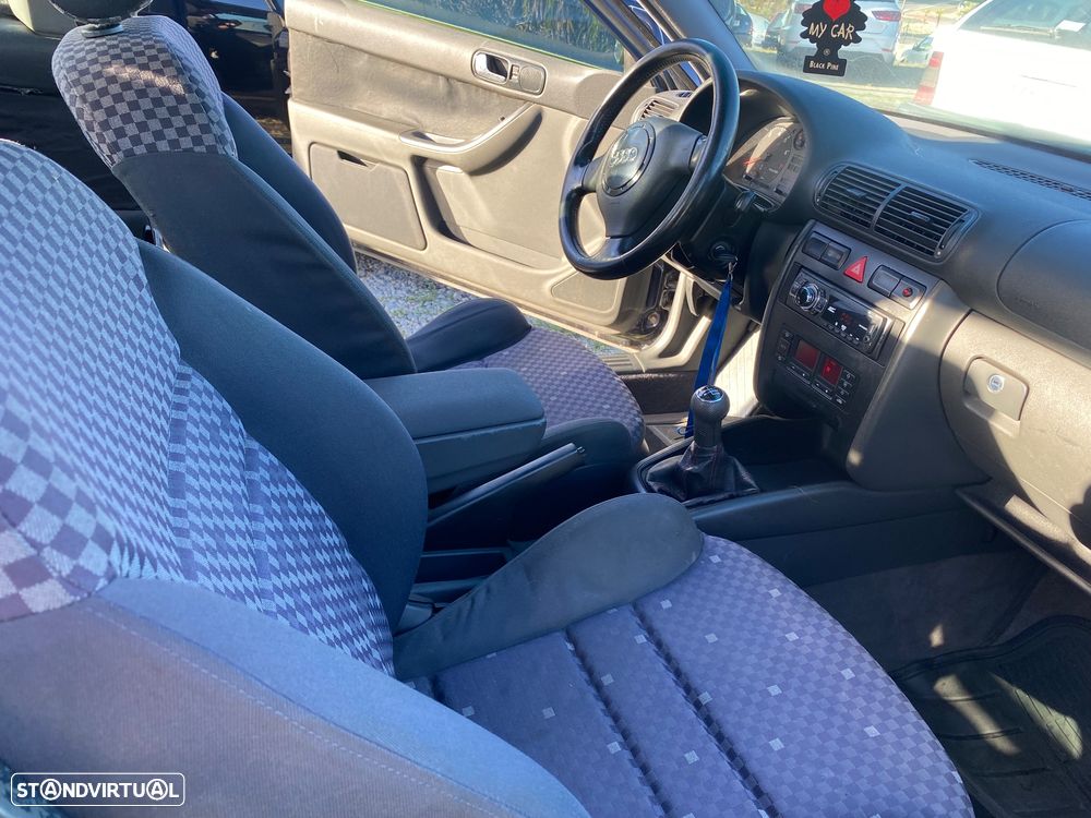 Audi A3 1.6 - 8