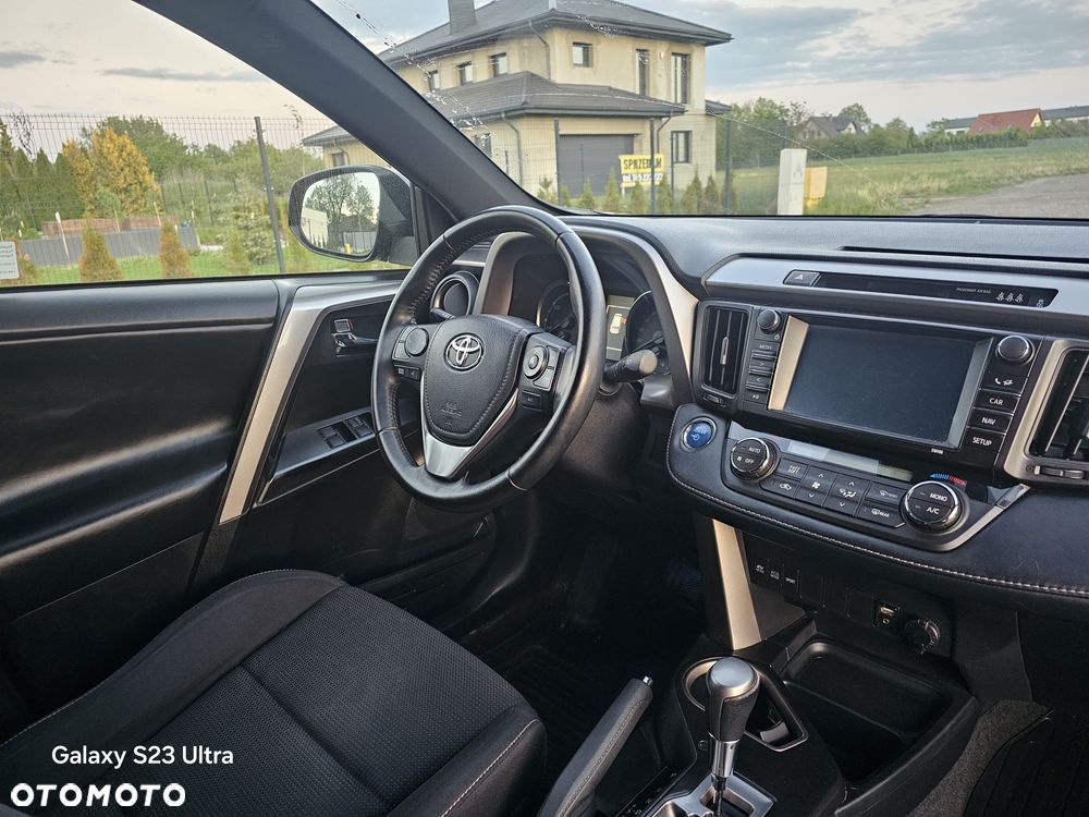 Toyota RAV4 Hybrid Premium 4x4 - 2