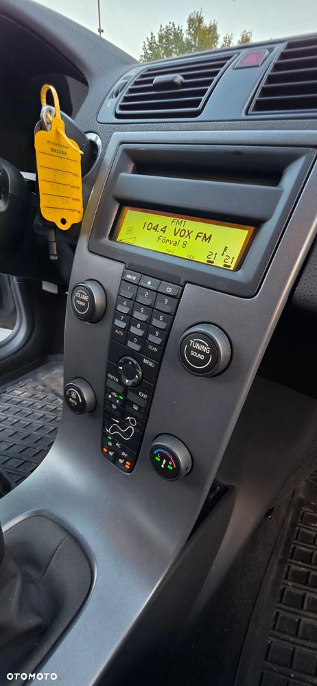 Volvo S40 1.8 - 14