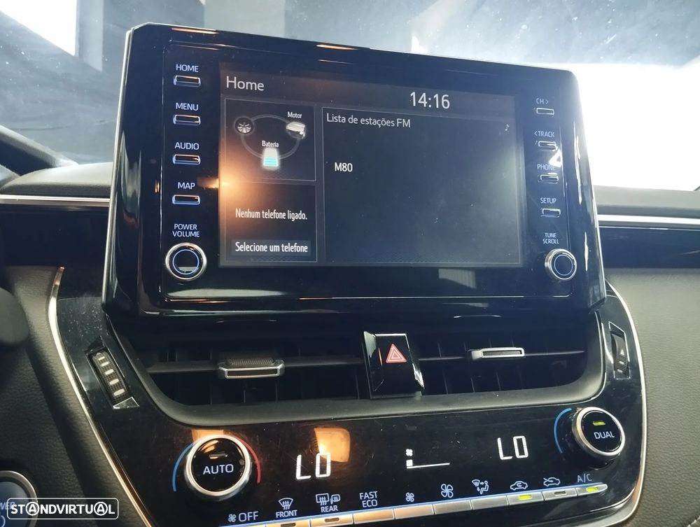 Toyota Corolla 1.8 Hybrid Comfort - 22