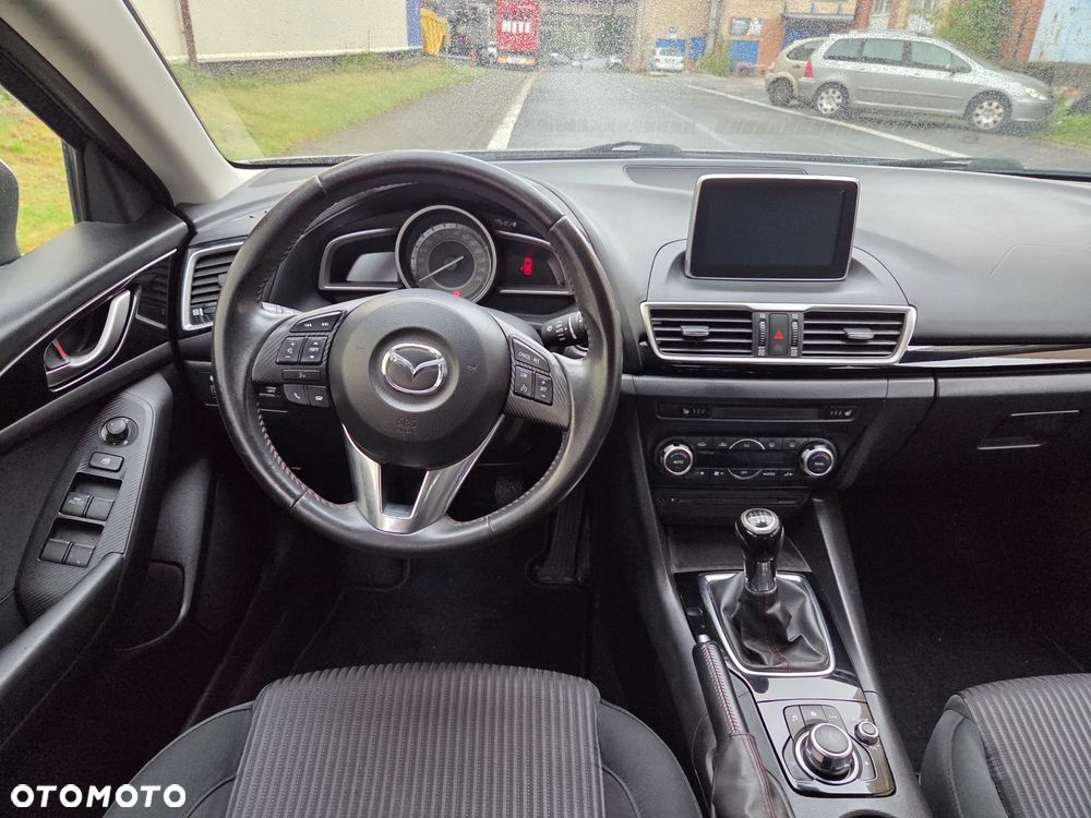 Mazda 3 - 13