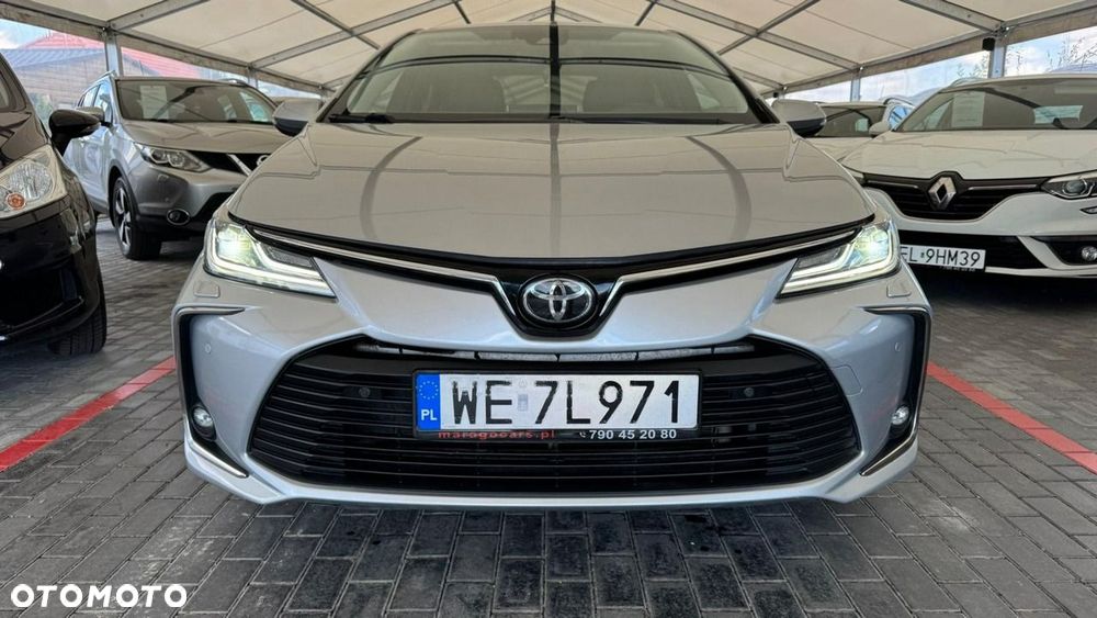 Toyota Corolla - 10