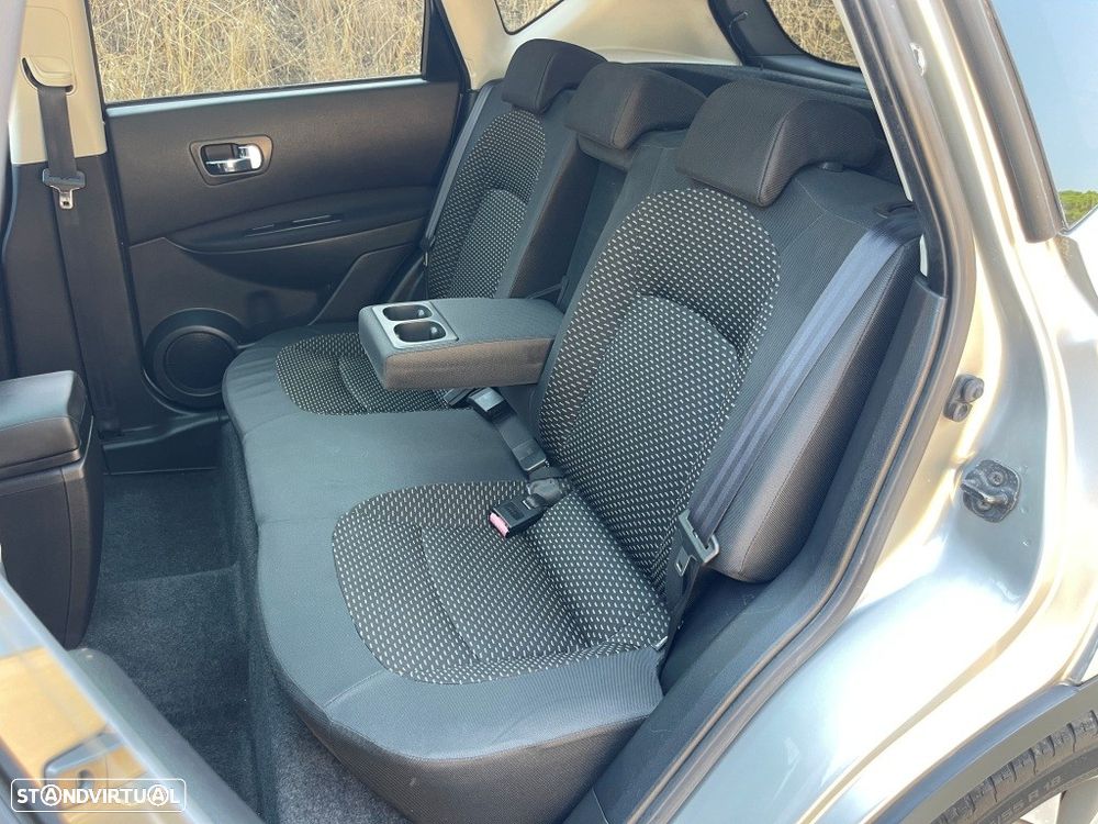 Nissan Qashqai 1.5 dCi Tekna Premium 17 - 40