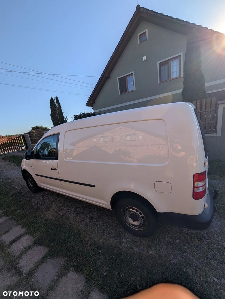 Volkswagen Caddy - 10