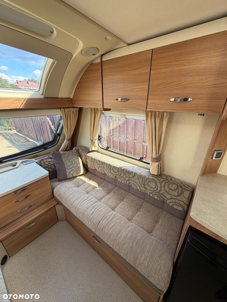 SWIFT Lifestyle 2 - 23