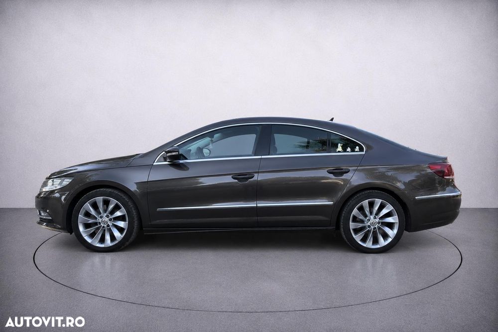 Volkswagen Passat CC - 19