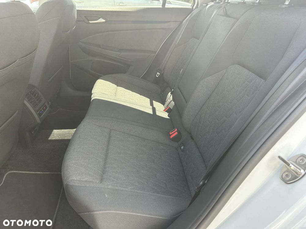 Volkswagen Golf 2.0 TDI Life DSG - 17