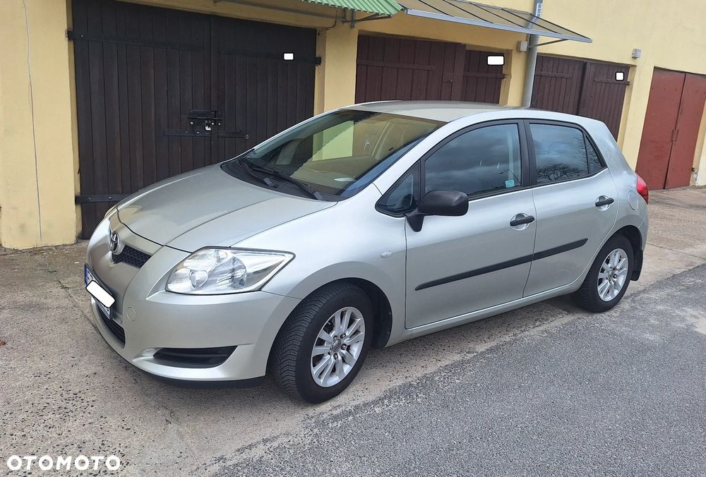 Toyota Auris 1.4 VVT-i Luna - 5