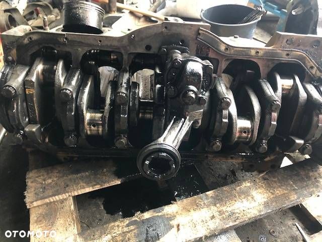 Mercedes OM352 - Wał Korbowy - 1