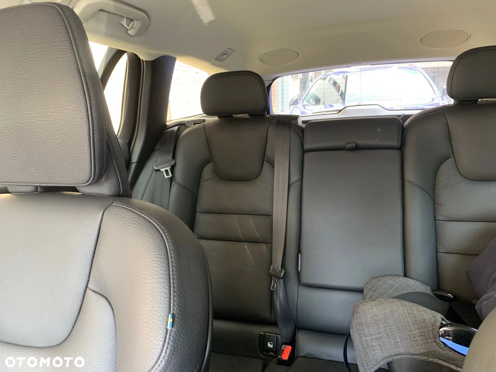 Volvo V60 Cross Country B4 D AWD Plus - 5