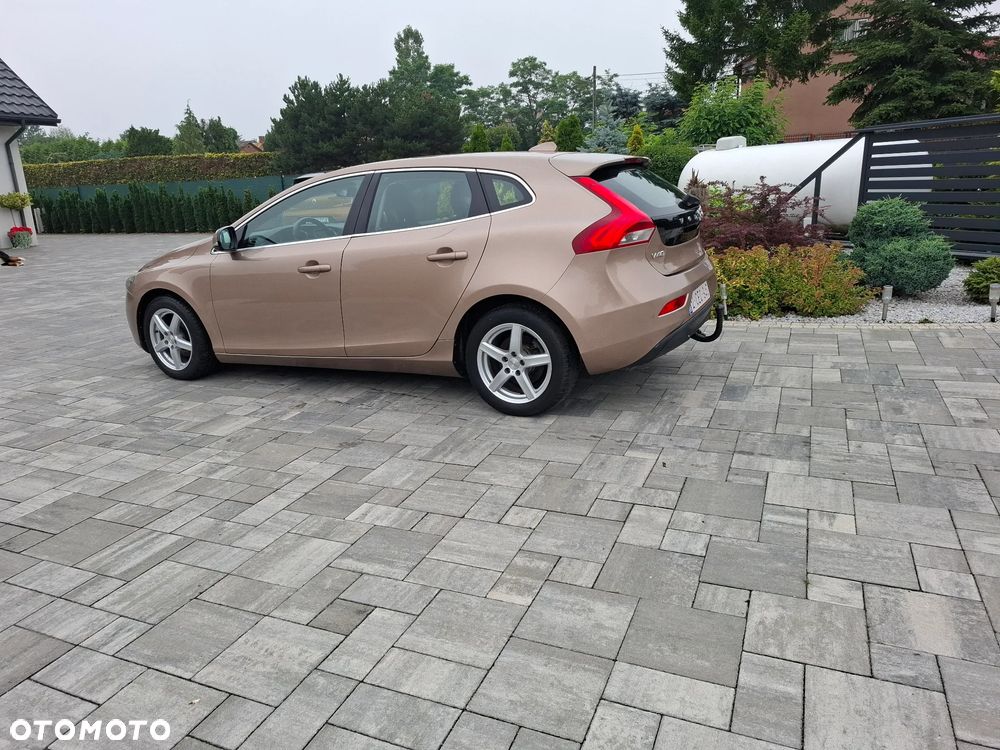 Volvo V40 D2 You - 6