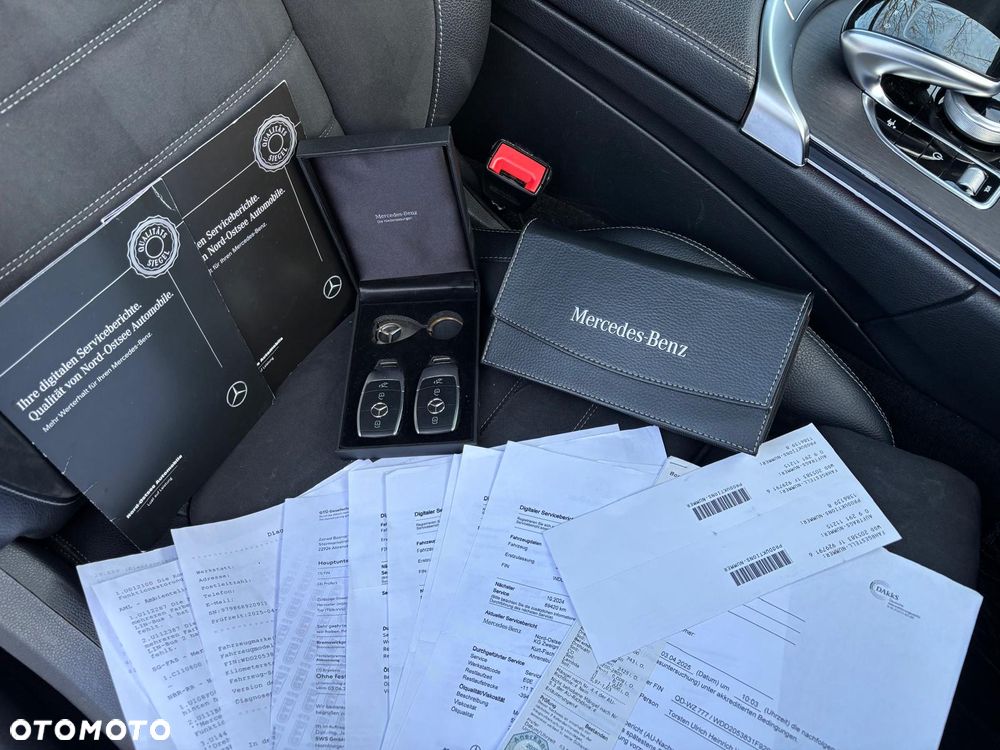 Mercedes-Benz Klasa C 300 9G-TRONIC AMG Line Plus - 37