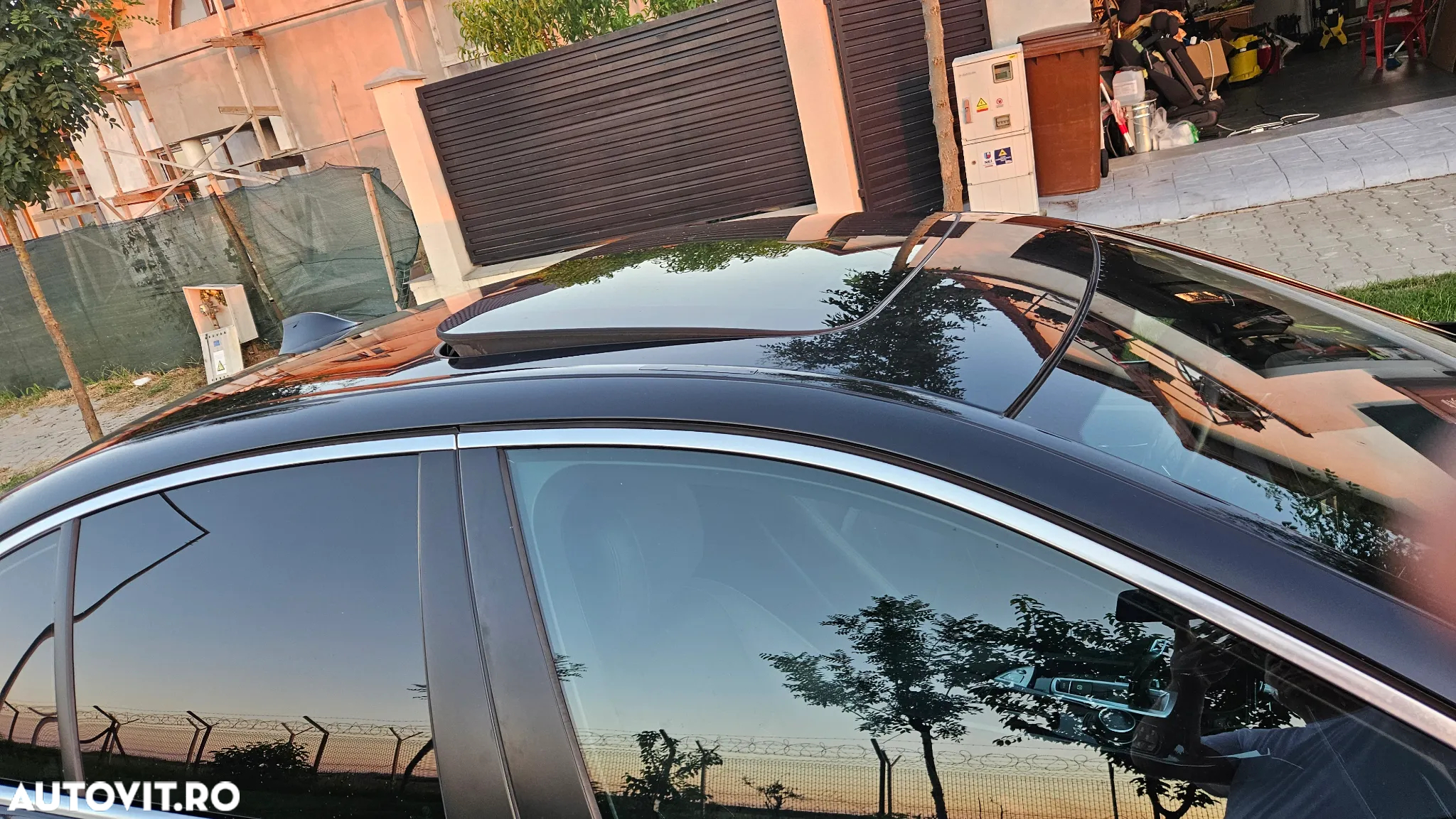 BMW Seria 5 520d xDrive AT - 2