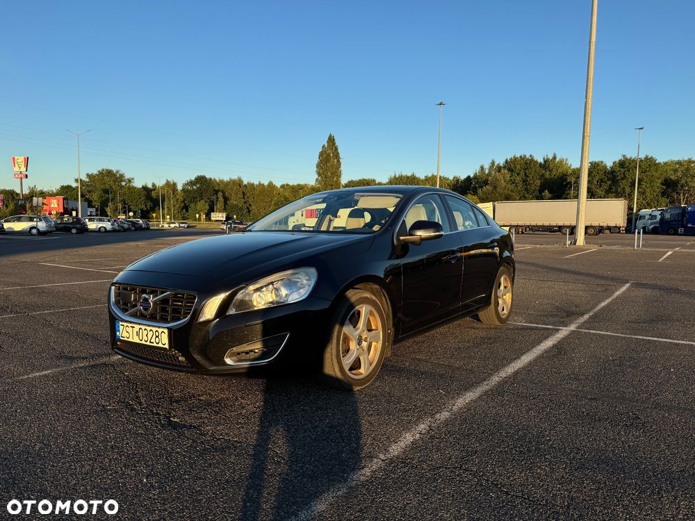 Volvo S60 D3 Geartronic Summum - 9