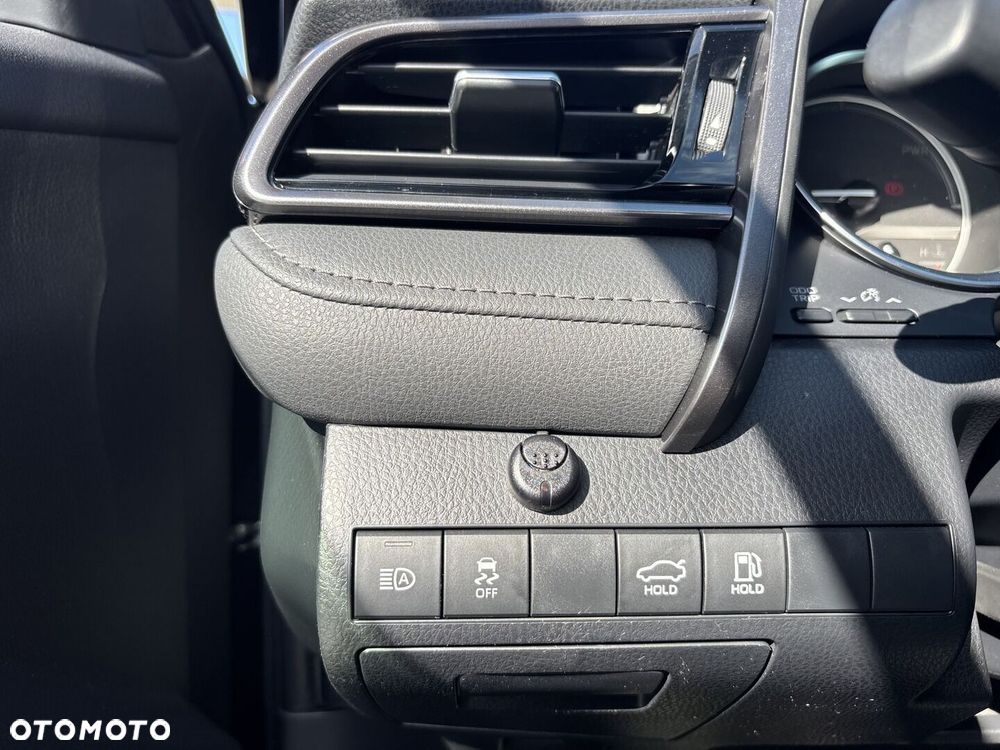 Toyota Camry 2.5 Hybrid Comfort CVT - 19