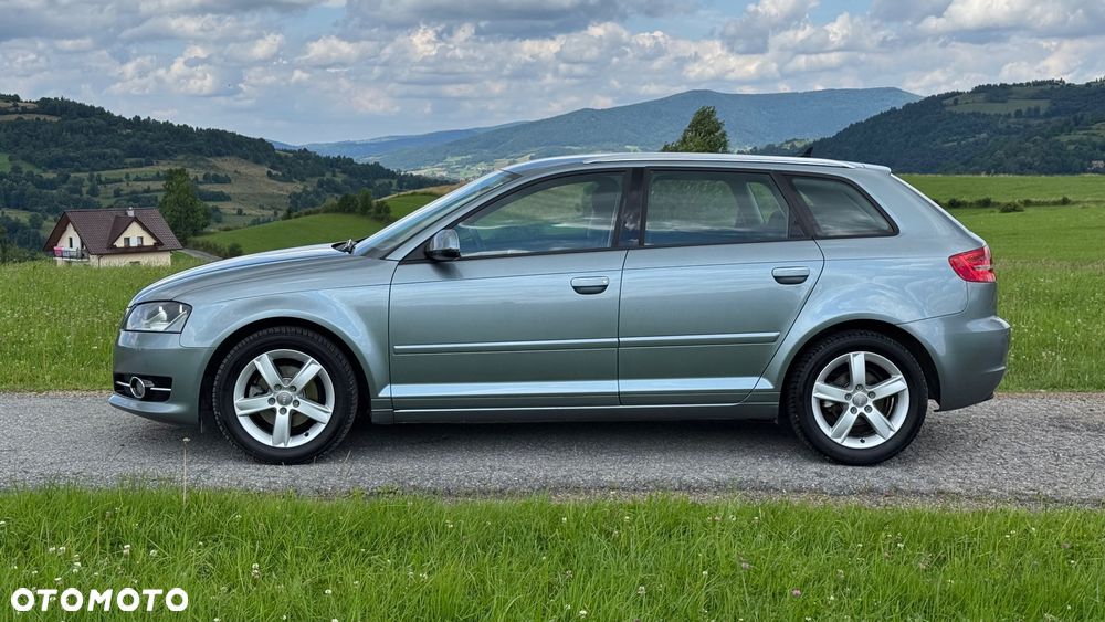 Audi A3 Sportback 1.6 TDI Attraction S tronic - 5